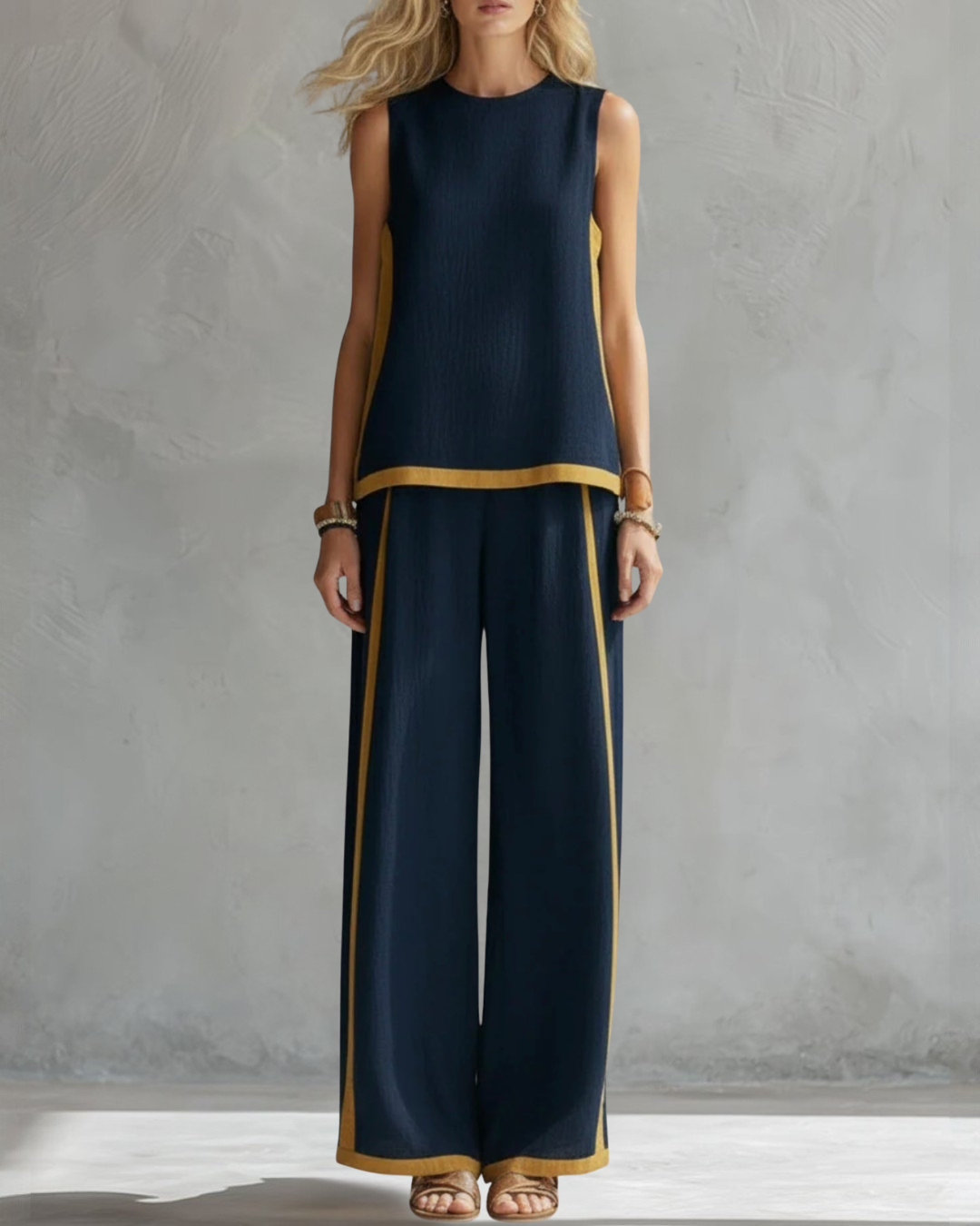 Leyla - Elegant Two Piece Set With Tank top and Loose Trousers