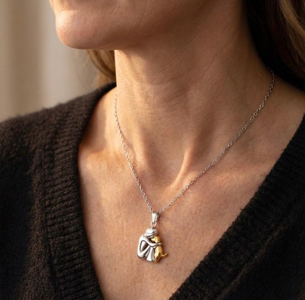 Ella | Jewellery with Your Golden Dog